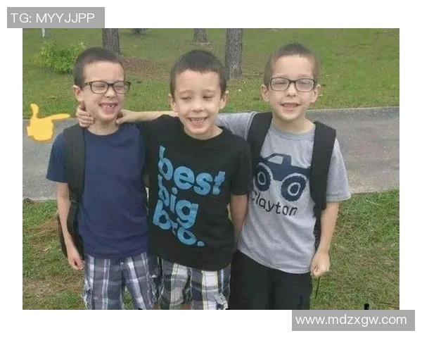 足球明星照片猜谜游戏挑战你的眼力和足球知识