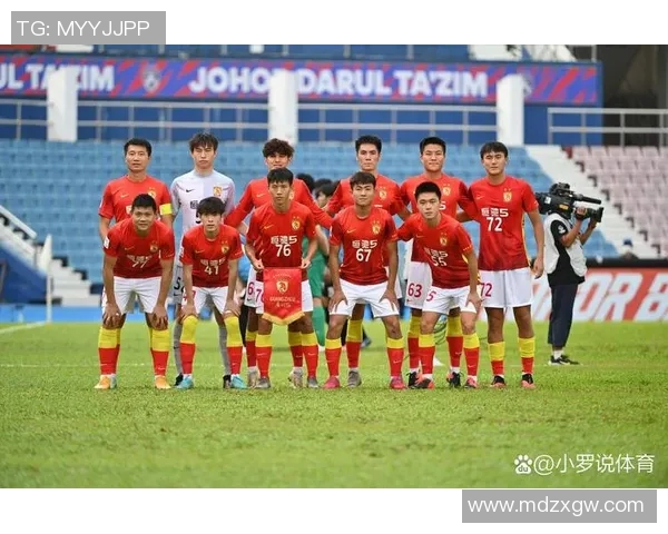 南京足球队在足球比赛经验排名中创下新高引发广泛关注与期待